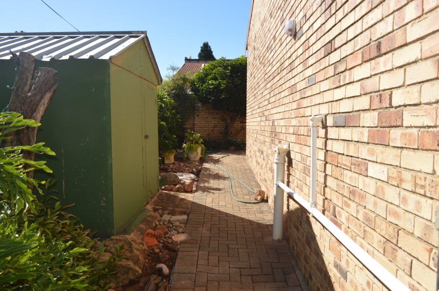 3 Bedroom Property for Sale in Wilkoppies North West